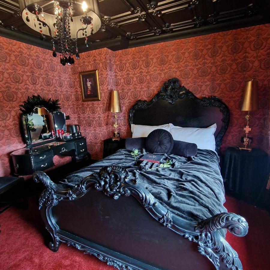 Wednesday'S Family Rooms York Extérieur photo